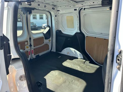 Used 2018 Ford Transit Connect XL image 15