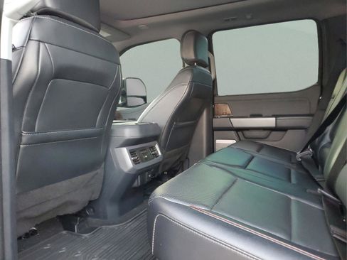 Used 2024 Ford F250 Lariat w/ Lariat Ultimate Package image 6