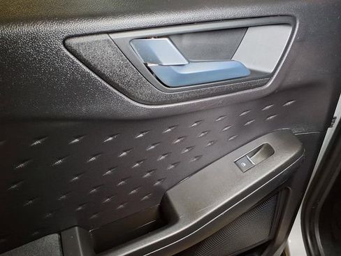 Certified 2020 Ford Escape SE FWD image 22