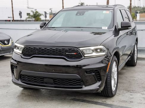 Used 2024 Dodge Durango GT RWD image 4