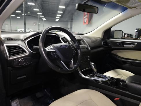 Used 2016 Ford Edge SEL AWD/4WD image 16