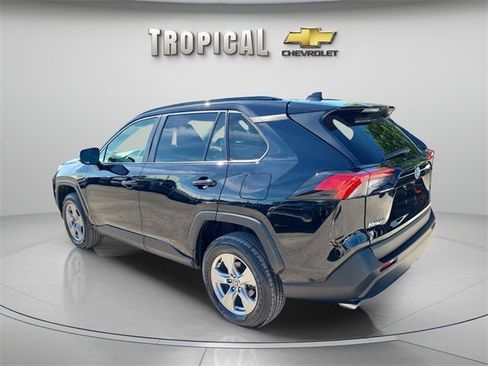 Used 2024 Toyota RAV4 XLE image 3