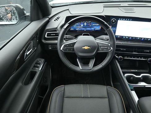 New 2026 Chevrolet Traverse High Country image 15