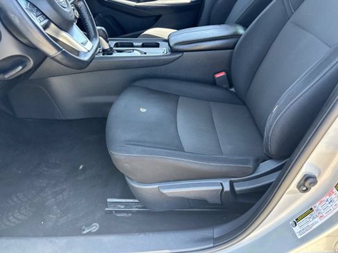 Used 2021 Nissan Sentra SV FWD image 20