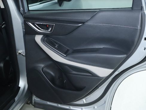 Certified 2023 Subaru Forester Limited image 35