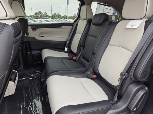 New 2026 Honda Odyssey Elite image 24