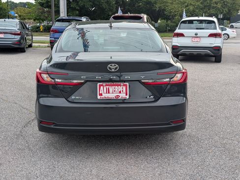 Used 2026 Toyota Camry LE FWD image 4