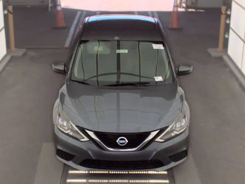 Used 2016 Nissan Sentra S FWD image 3
