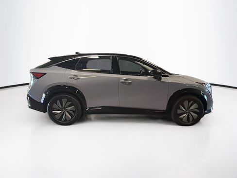 Used 2024 Nissan Ariya AWD image 10