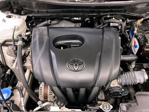 Used 2017 Toyota Yaris iA image 31