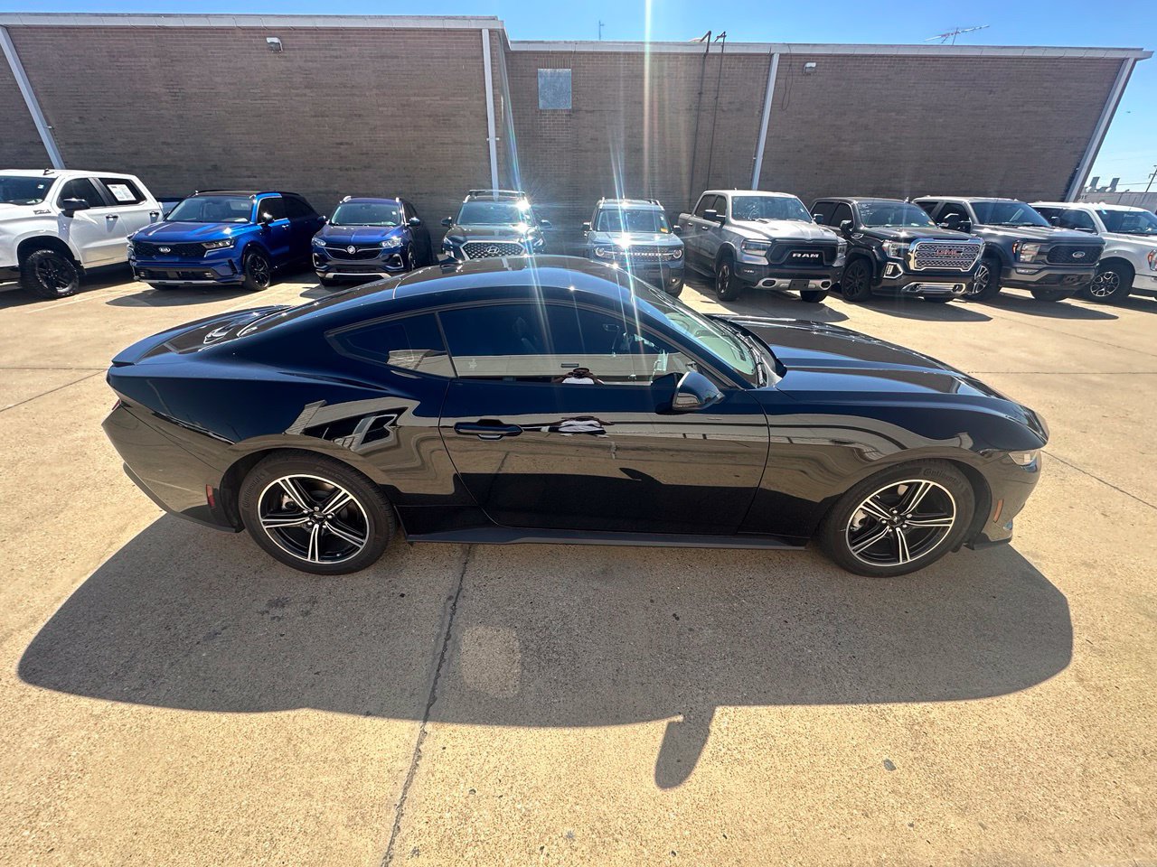Used 2024 Ford Mustang Premium RWD image 10