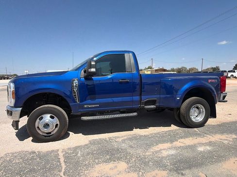 Used 2026 Ford F350 XL w/ FX4 Off-Road Package AWD/4WD image 1