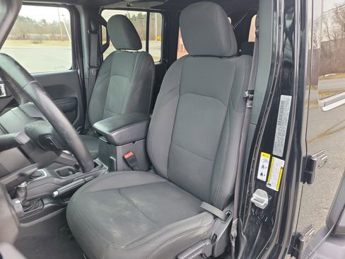 Used 2020 Jeep Wrangler Unlimited Sport S image 14