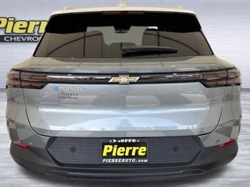 New 2026 Chevrolet Equinox EV LT FWD image 3