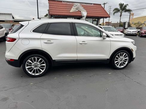 Used 2017 Lincoln MKC Reserve w/ Lincoln MKC Climate Package FWD image 7