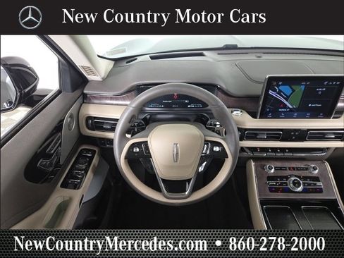 Used 2022 Lincoln Aviator Reserve w/ Equipment Group 201A image 22