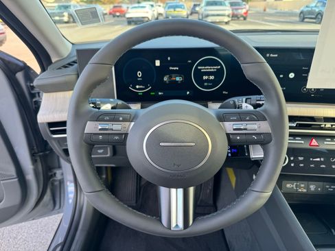 New 2025 Hyundai Sonata Limited image 18