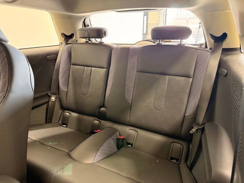 Certified 2025 MINI Cooper S image 19