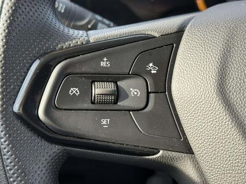 Used 2025 Chevrolet TrailBlazer LT image 19