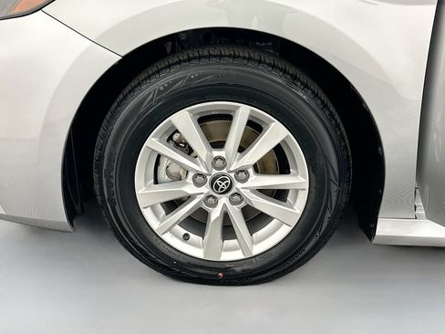 Certified 2025 Toyota Camry LE FWD image 30
