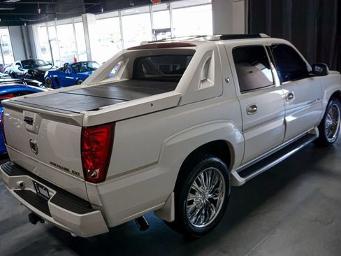 Used 2004 Cadillac Escalade EXT AWD/4WD image 67