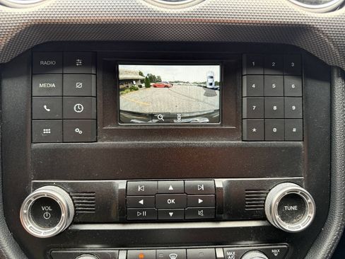 Used 2020 Ford Mustang GT RWD image 14