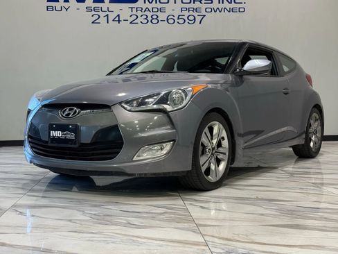 Used 2016 Hyundai Veloster w/ Option Group 02 image 2