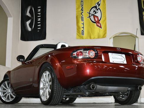 Used 2007 MAZDA MX-5 Miata Touring image 86