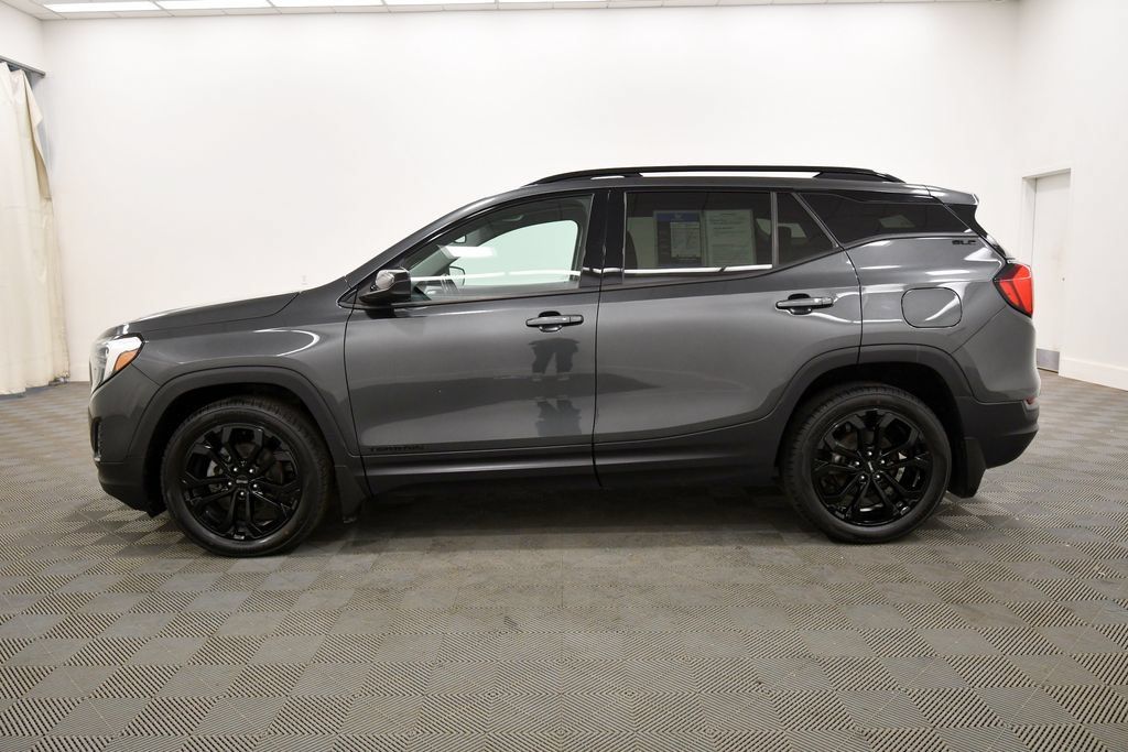 Used 2020 GMC Terrain SLE w/ Driver Convenience Package AWD/4WD image 4