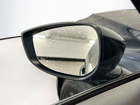 Used 2025 MAZDA CX-50 AWD 2.5 S w/ Premium Package image 16