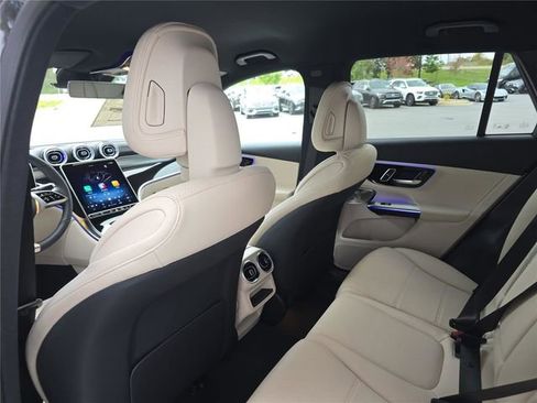 Certified 2026 Mercedes-Benz GLC 300 4MATIC image 18