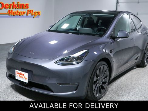 Used 2023 Tesla Model Y Performance AWD/4WD image 1