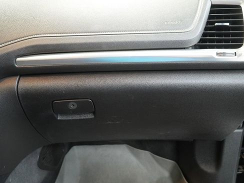 Used 2013 GMC Acadia SLE FWD image 40