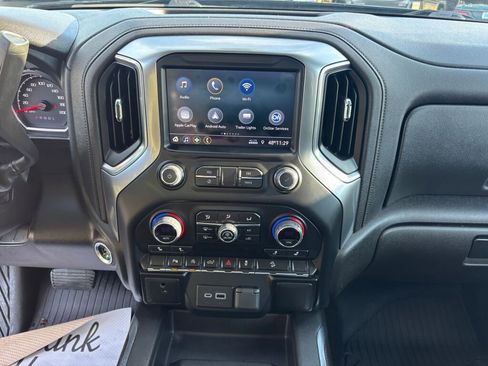 Used 2022 Chevrolet Silverado 1500 LT Trail Boss w/ Safety Package image 17