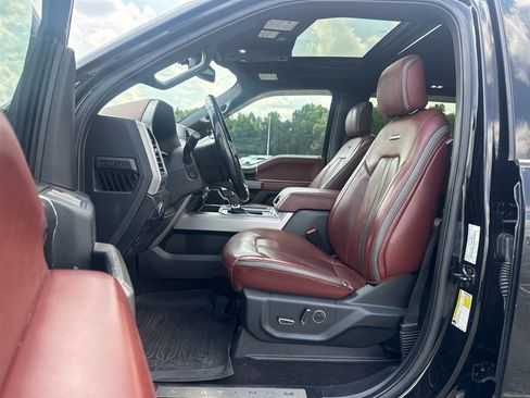 Used 2020 Ford F150 Platinum w/ Equipment Group 701A Luxury AWD/4WD image 5