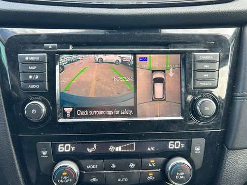Used 2020 Nissan Rogue SL AWD/4WD image 20