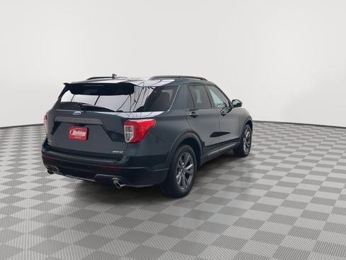 Used 2023 Ford Explorer XLT w/ Equipment Group 202A image 40