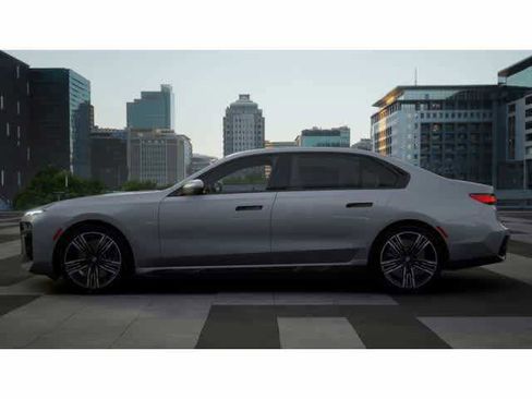 New 2025 BMW 740i w/ Premium Package image 4