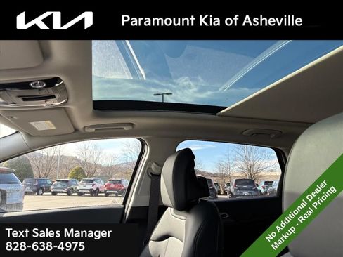 New 2026 Kia Sportage EX w/ EX Panoramic Sunroof Package AWD/4WD image 13