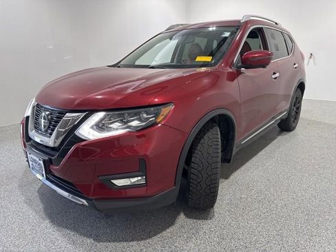 Used 2018 Nissan Rogue SL AWD/4WD image 3