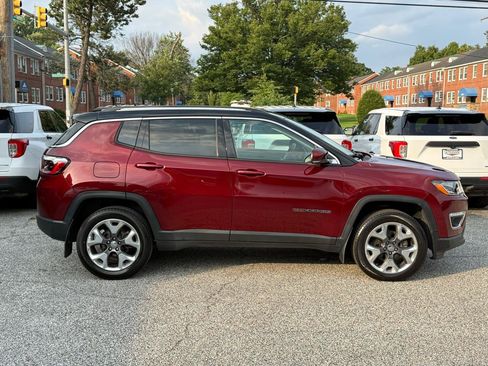 Used 2021 Jeep Compass Limited AWD/4WD image 33