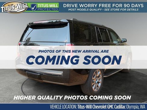 Used 2017 GMC Yukon Denali AWD/4WD image 4
