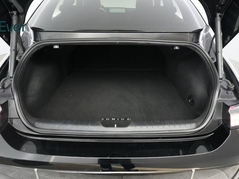 Used 2023 Hyundai Ioniq 6 Limited RWD image 8
