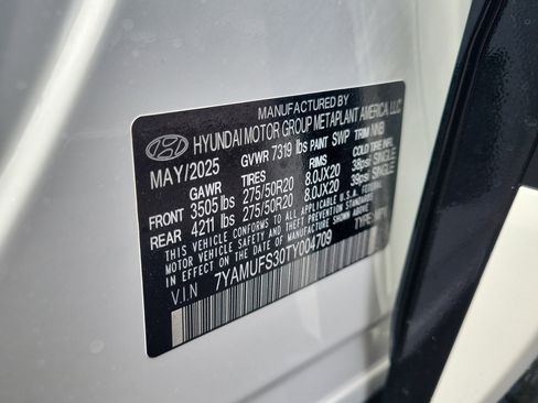 New 2026 Hyundai Ioniq 9 SEL image 37