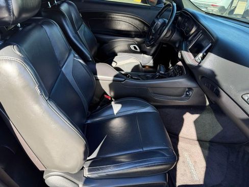 Used 2017 Dodge Challenger SXT Plus image 10