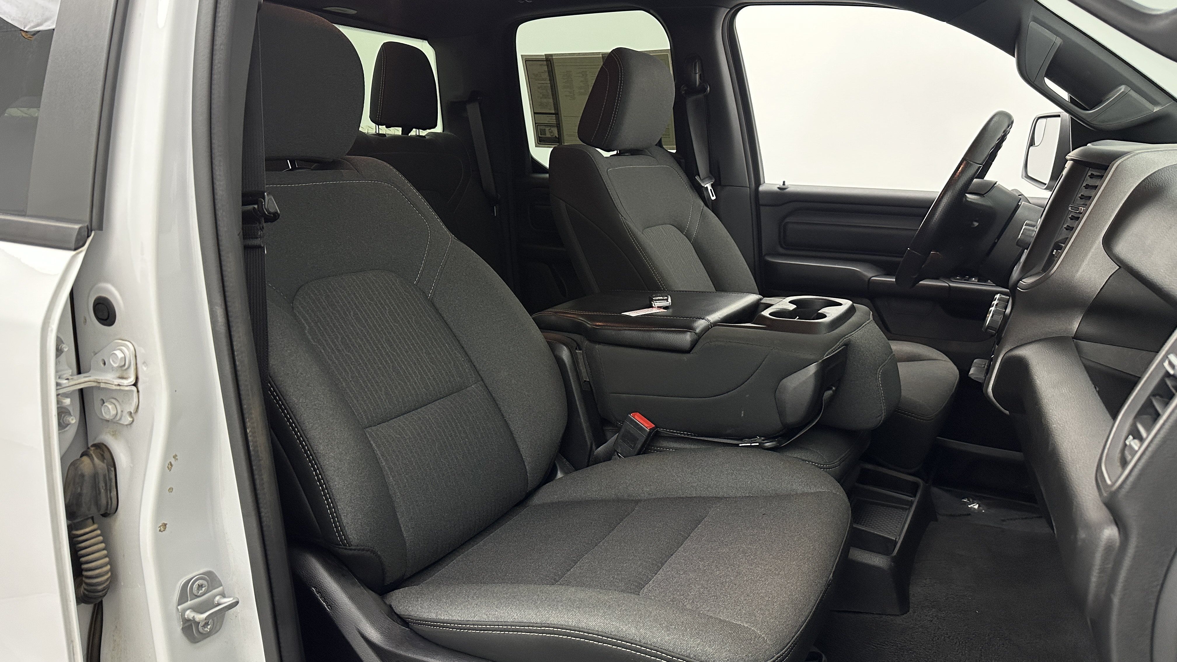 Used 2022 RAM 1500 Tradesman RWD image 33