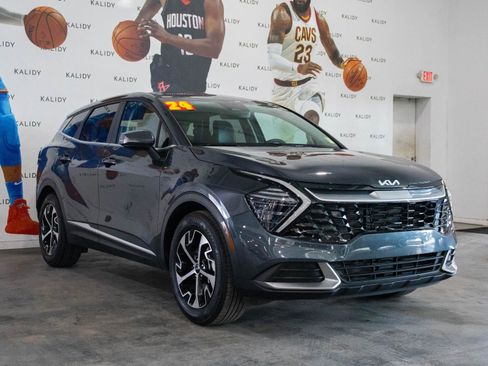 Used 2024 Kia Sportage EX image 19