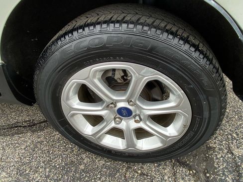 Used 2020 Ford EcoSport SE FWD image 48