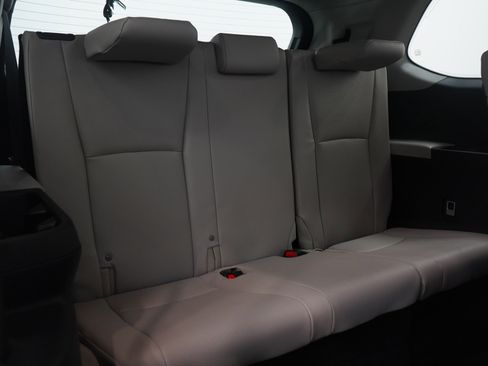 Used 2025 Toyota Grand Highlander AWD Hybrid image 15