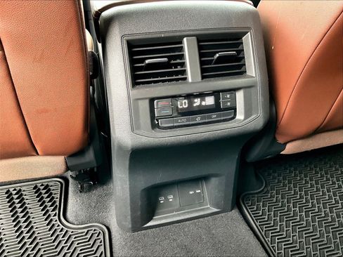 Used 2022 Volkswagen Atlas SE FWD image 10